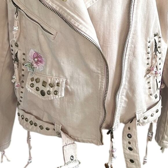 Women Reworked blush denim Custom Free People Motto jacket gold brass tone studs - Picture 8 of 16